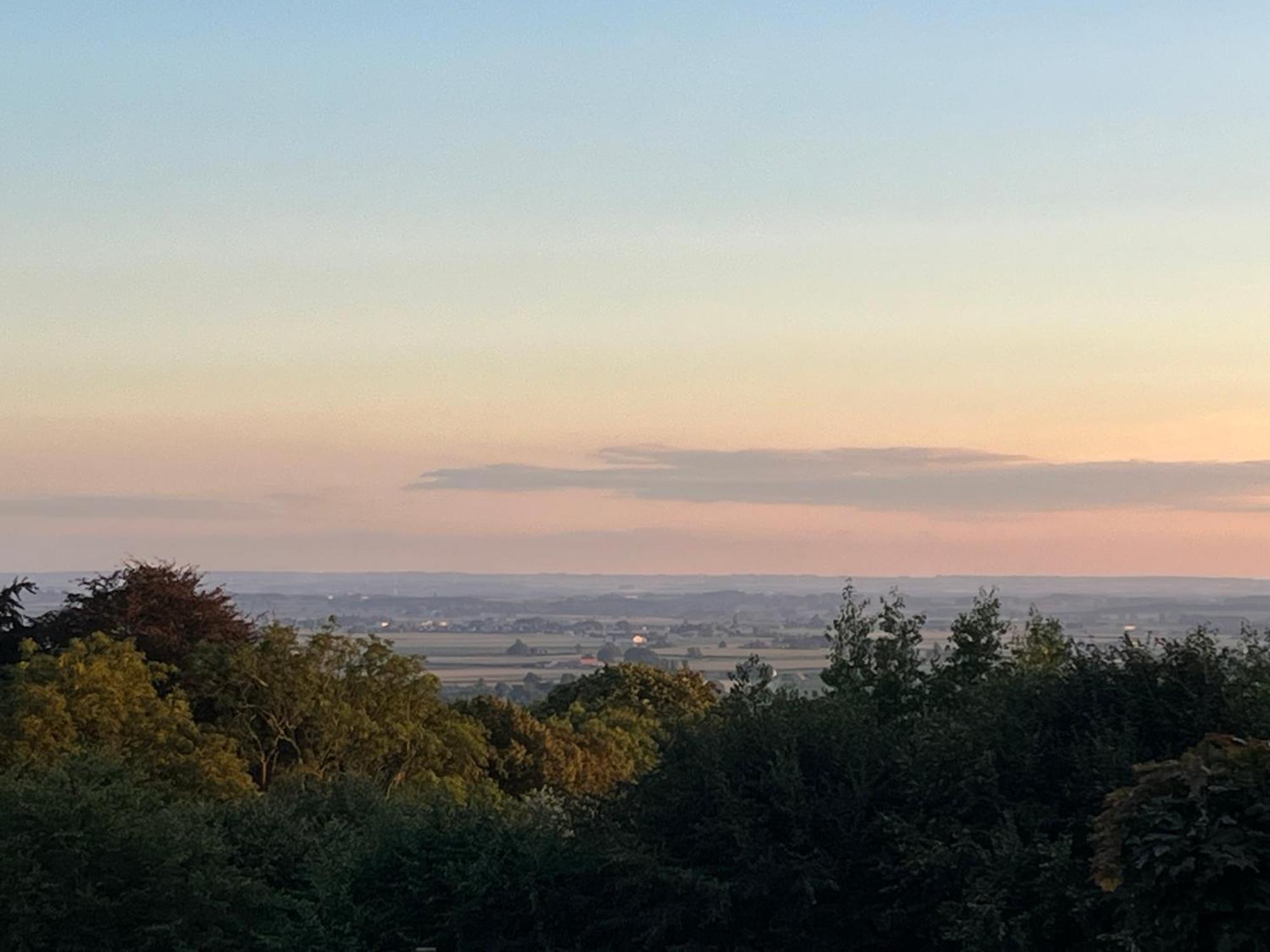 Le Petit Paradis Cassel Exteriör bild